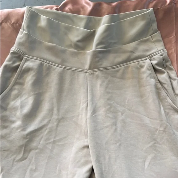 Athleta Cream Wide Leg Pants - Picture 2 of 3